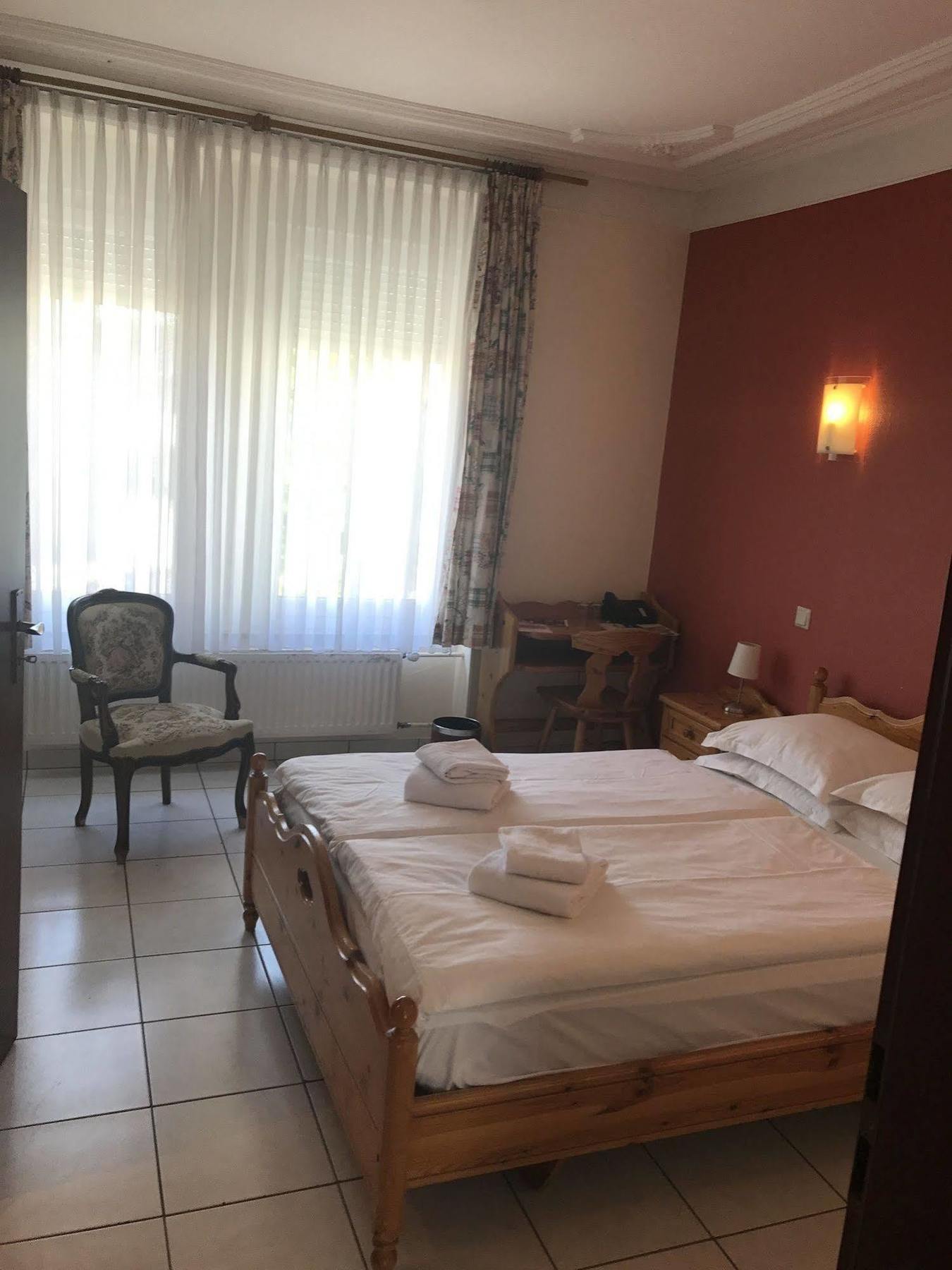 Le Chatelet Luxembourg Ngoại thất bức ảnh